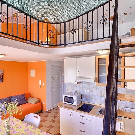 מדולין Apartment Stela מראה חיצוני תמונה