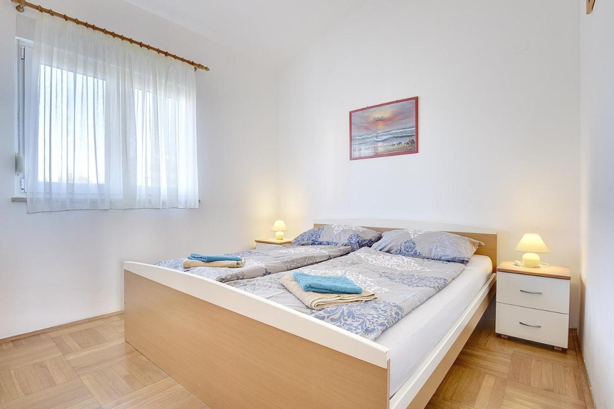 מדולין Apartment Stela מראה חיצוני תמונה